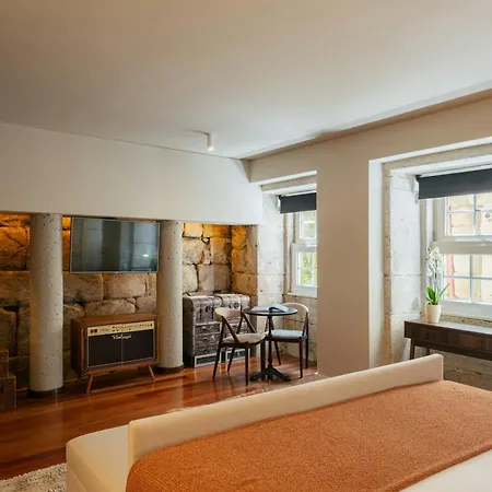Pestana Vintage & World Heritage Site Hotel 5*