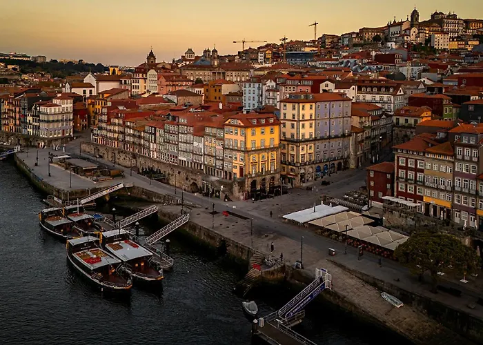 Pestana Vintage & World Heritage Site Hotel 5*