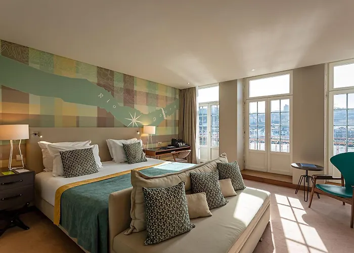 Pestana Vintage & World Heritage Site Hotel Porto