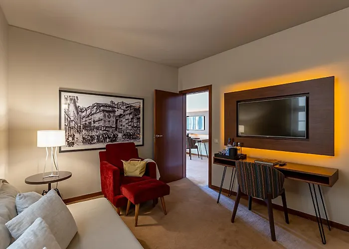 Hotel Pestana Vintage & World Heritage Site 5*