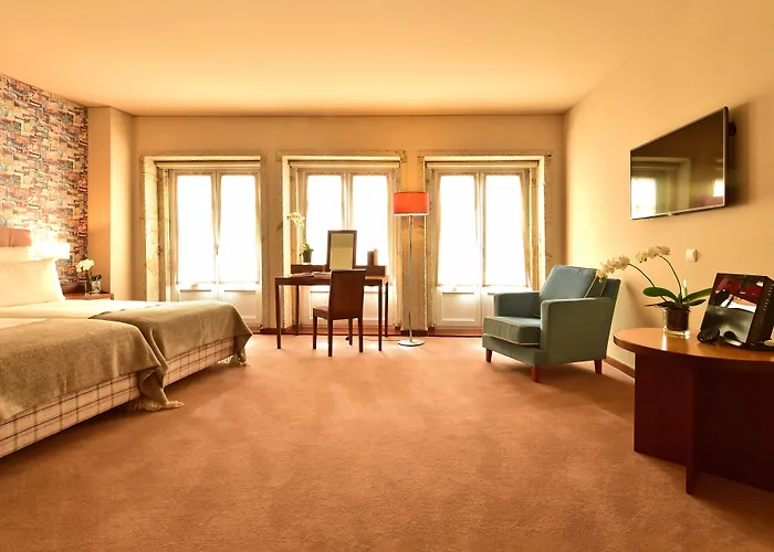 Pestana Vintage & World Heritage Site Hotel Porto